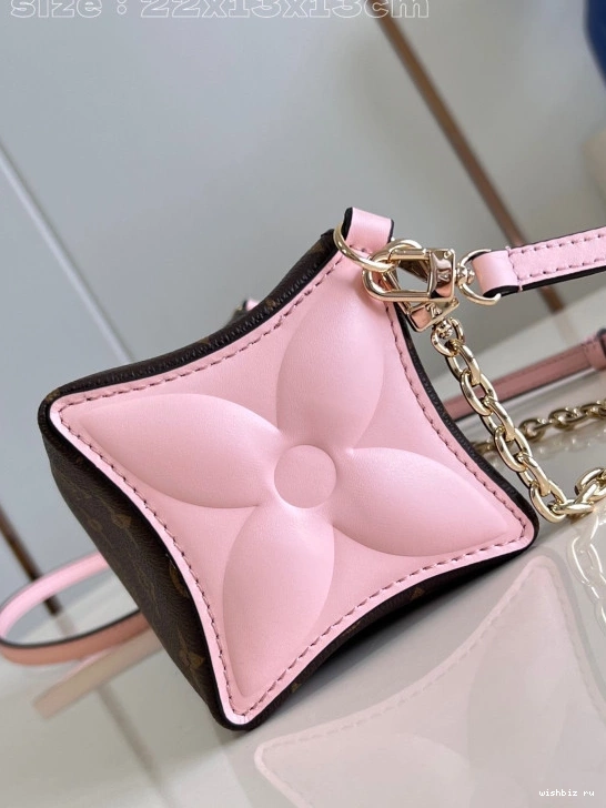 WIS Bloom Pouch-22.5*13*13CM LOUIS VUITTON 0730